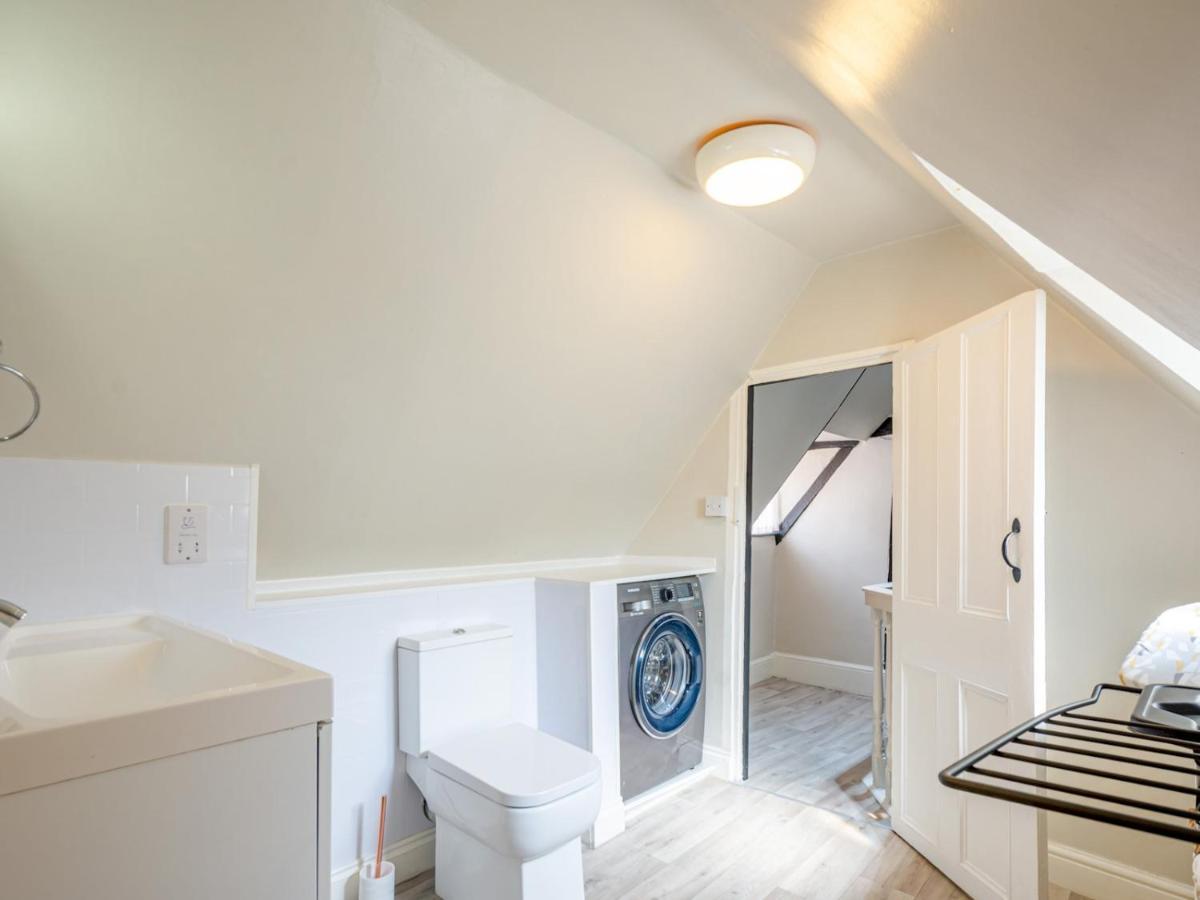 Pass The Keys Renovated Apartment In The Centre Of Canterbury Buitenkant foto