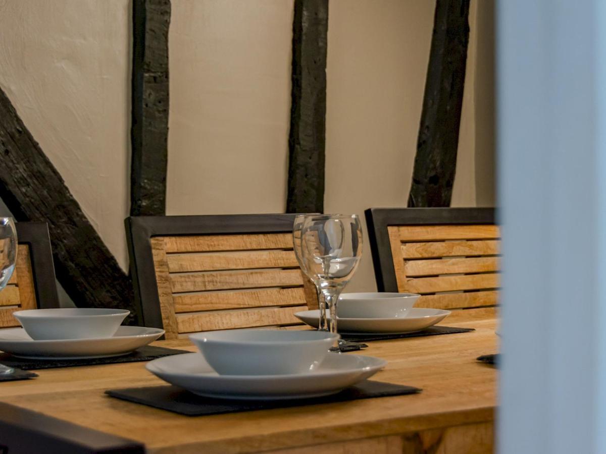 Pass The Keys Renovated Apartment In The Centre Of Canterbury Buitenkant foto